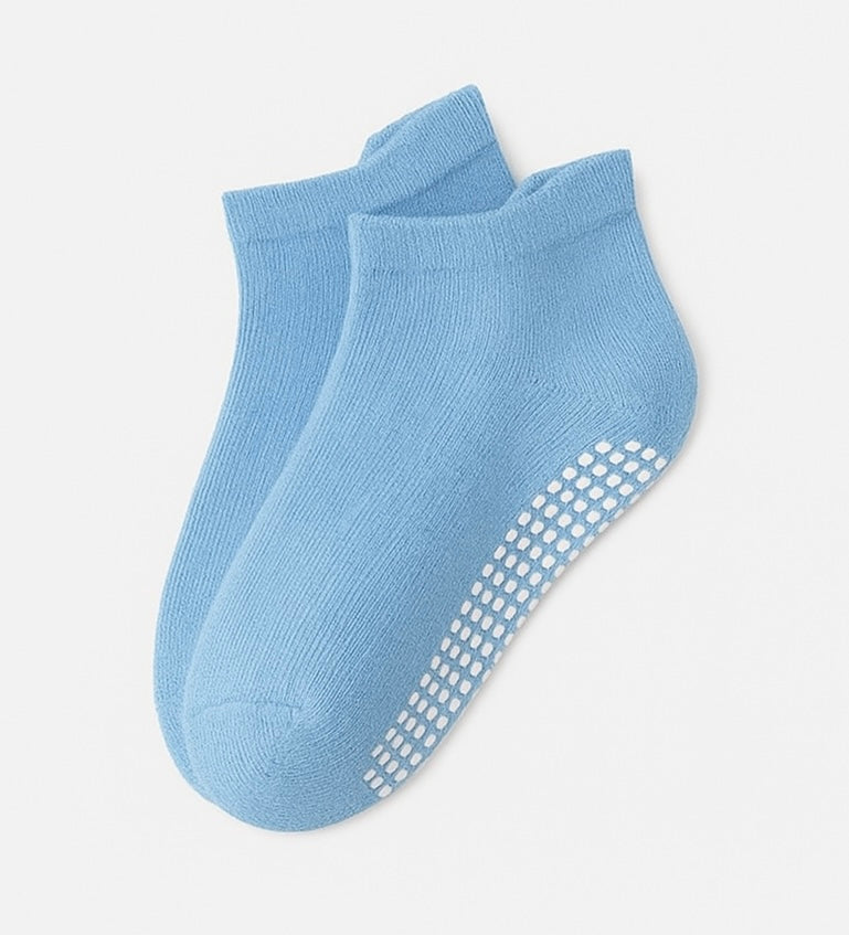 Fuzzy Baby Grip Socks